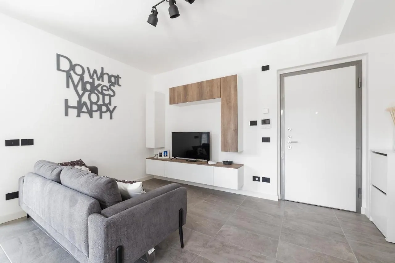米兰Modern Apt With Terrace And Parking!公寓
